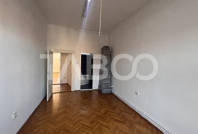Spatiu comercial de inchiriat cu 3 camere Ultracentral Sibiu - 7