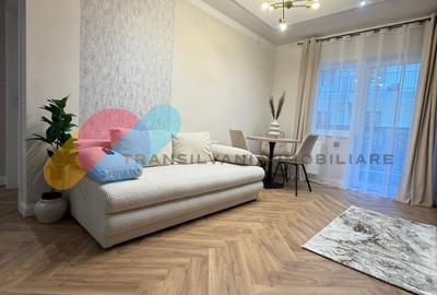 Apartament cu 3 camere semidecomandat, mobilat în Florești