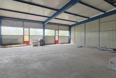Hala, Spatiu comercial - 4