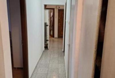 102000 euro -3camere-2bai -69mp- Sebastian - bloc 1982 - 12