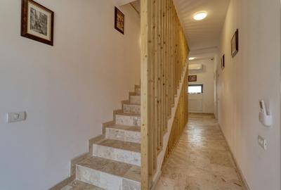 Vilă individuală- P+1+M | 19 camere | 400 mp utili/ 8 parcari - 10