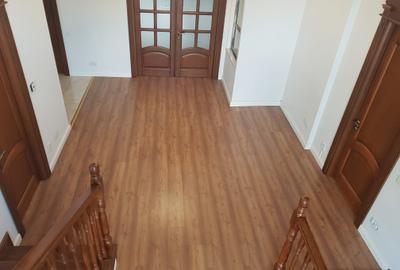 Sisesti-vila eleganta cu finisaje-lux,acces securizat,confort termic sporit,view - 8