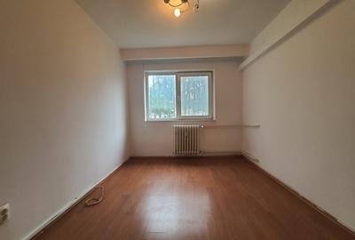 TOMIS NORD-CIRESICA-APARTAMENT CU 3 CAMERE DECOMANDAT 68 MP - 8