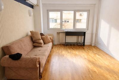 4 Camere + Boxa An Constructie 1983 Zona Universitate - P-ta. Romana - 1