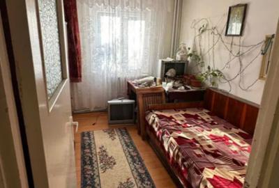 PODU ROS - COLEGIUL EMIL RACOVITA - 3 CAMERE DECOMANDAT - BLOC FARA RISC SEISMIC - 7