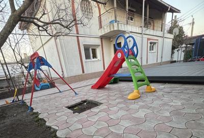 Casă individuală cu 4 camere în Central