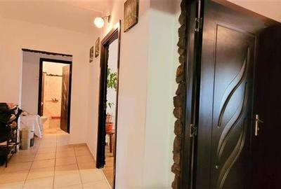 Apartament 4 camere, Sibiu, comision 0 - 8