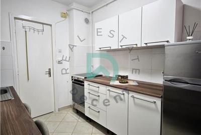 Închiriere 2 camere, Piața Teatrului, Brasov - 1