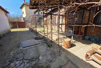 Vand Casa in Caransebes - strada Fundatura CFR - 1
