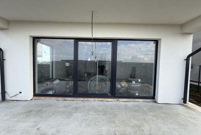 CASA| VILA INDIVIDUALA | LUX| COM 0% | 5 CAM| PROPRIETAR| NOU ! CURTE - 46