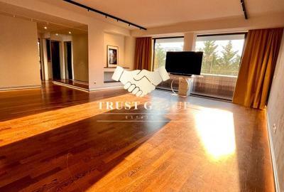 Apartament cu 3 camere decomandat, mobilat în Primăverii