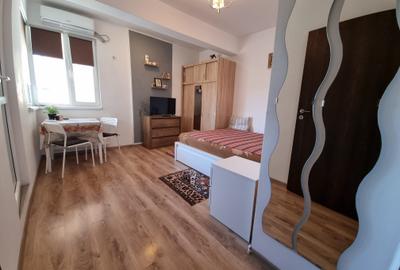 Garsoniera decomandata, metrou Berceni 3 minute, mutare imediata, lift - 1