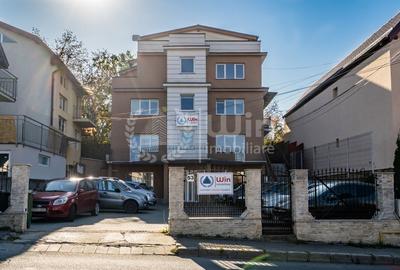 Birou, 600 mp în Zorilor