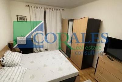 Central - P-ta 700. Etaj intermediar, 2 camere! - 4