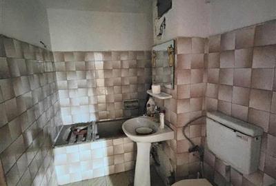 Apartament 3 Camere, Decomandat, Inel 2 - 7