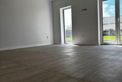Casa tip duplex  de vanzare in Sebes - 3