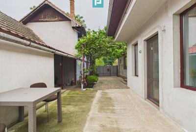 Casă Individuală cu spațiu comercial - Variaș - 35