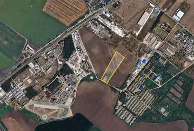Teren Construcții intravilan de 33500 mp, în Central