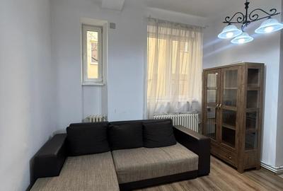 Apartament de închiriat, 3 camere, 75 mp, Piața Mihai Viteazul - 15