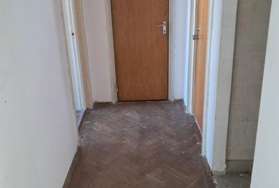 Vanzare apartament 3 camere, Drumul Taberei - Romancierilor - 10