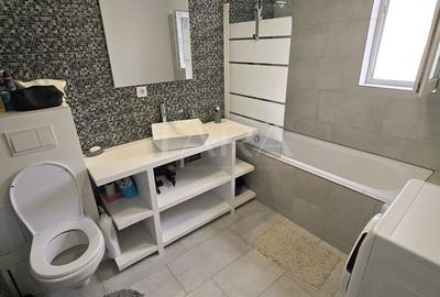 Apartament 3 camere modern cu parcare, zona Terra. - 10