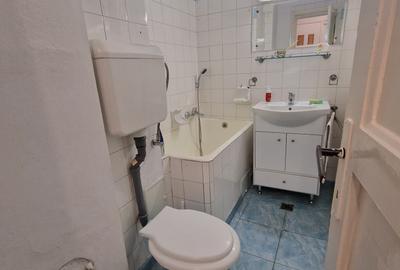 Piata Romana la metrou 2 camere decomandate 46,68 mp etaj 4/8 nemobilat, lift - 4