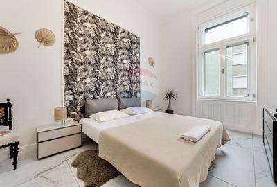 Apartament cu 3 camere decomandat, mobilat în Ultracentral