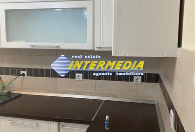 Apartament cu 3 camere Deco Foste proprietati CETATE Piata Finisat Nemobilat - 13