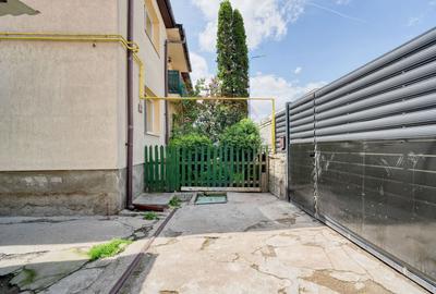 Casă / Vilă cu 6 camere de vânzare în zona Bartolomeu - 43