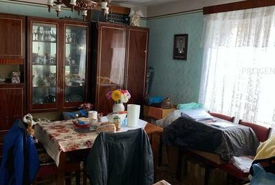 Casă singur in curte cu acces auto - 3
