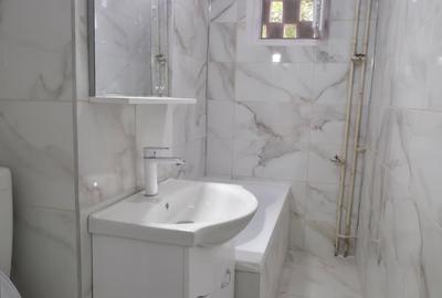 Apartament 2 camere cu  balcon,  complet renovat ..Calea Sagului - 6