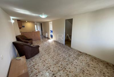Casă de vânzare în zona Iris - 3