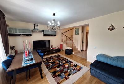 Duplex cu 3 camere în Micești