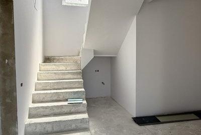 Duplex cu 5 camere, teren de 365 mp - Sanandrei - 16