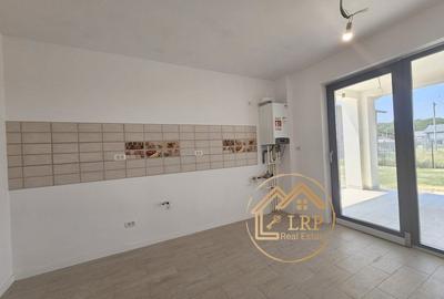 Dascalu-Vila 5 camere, 3 bai, 2 terase, 400mp teren - 4