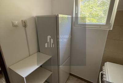 OCAZIE Apartament 2 camere 50mp METROU APARATORII PATRIEI - 4
