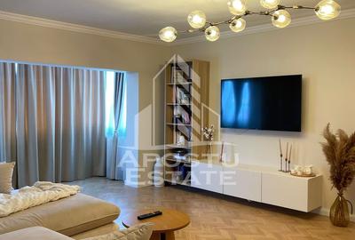 Apartament cu 2 camere decomandat, mobilat în Freidorf