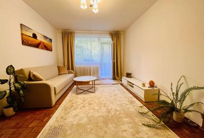 Apartament cu 2 camere semidecomandat, mobilat în Gheorgheni