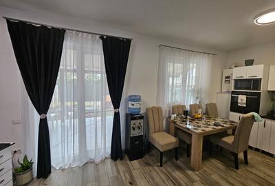 Duplex pe parter, între Moșnița Nouă și Urseni, cu 2 băi, 2 terase, comision 0% - 8