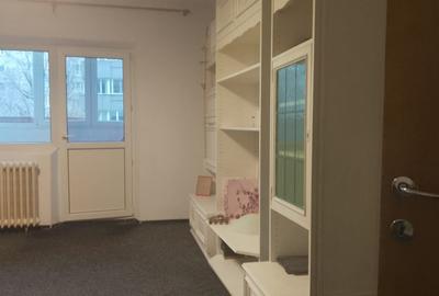 Apartament 3 camere, zona Bld. Unirii - 7