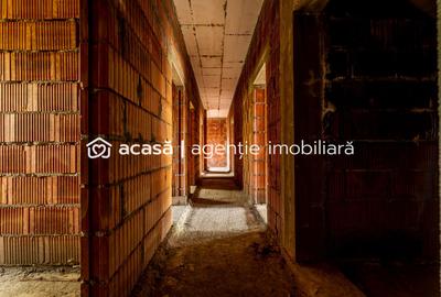 Casă finisată + casă în construcție, la același preț! - 13