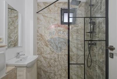 Comision 0 %! Apartament cu 4 camere de vânzare! Movilei - 14
