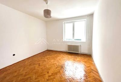 Apartament cu 3 camere semidecomandat în Gheorgheni
