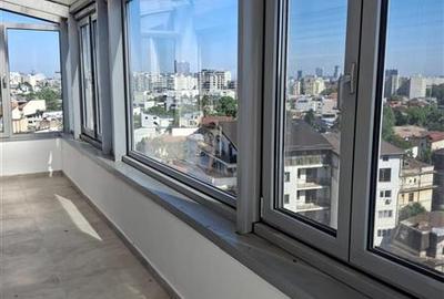 Toamnei, apartament  3 camere, 138 mp, constructie 2009 - 10