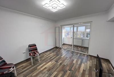 Inchiriem apartament cu 3 camere in centrul orasului, pret 500 euro - 4