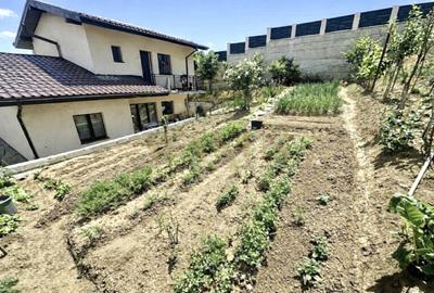 Casa individuala , 4 camere, 500 mp teren , Floresti - 1
