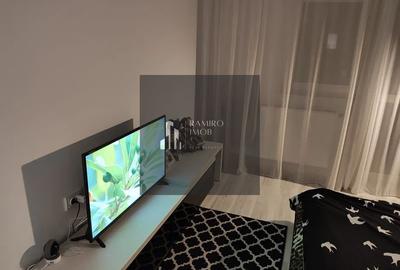 Garsonieră decomandată, mobilată în Metalurgiei