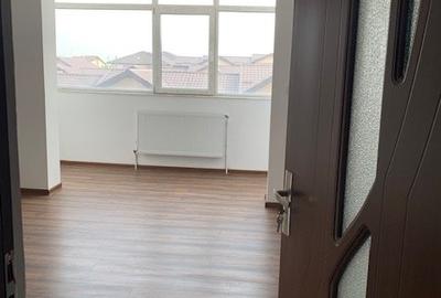 Apartament 2 camere Miroslava, 100 ml de statia de autobuz, str C-tin Langa 40 - 10