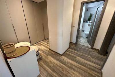 Ultracentral, Bloc Nou, Etaj 1. - 9