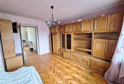 Apartament cu 2 camere nedecomandat în Energiei